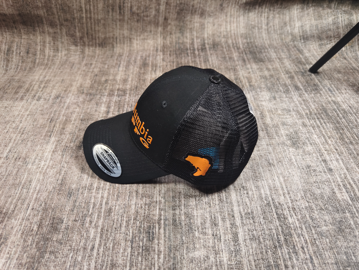 High-frequency Three-dimensional Mesh Cap