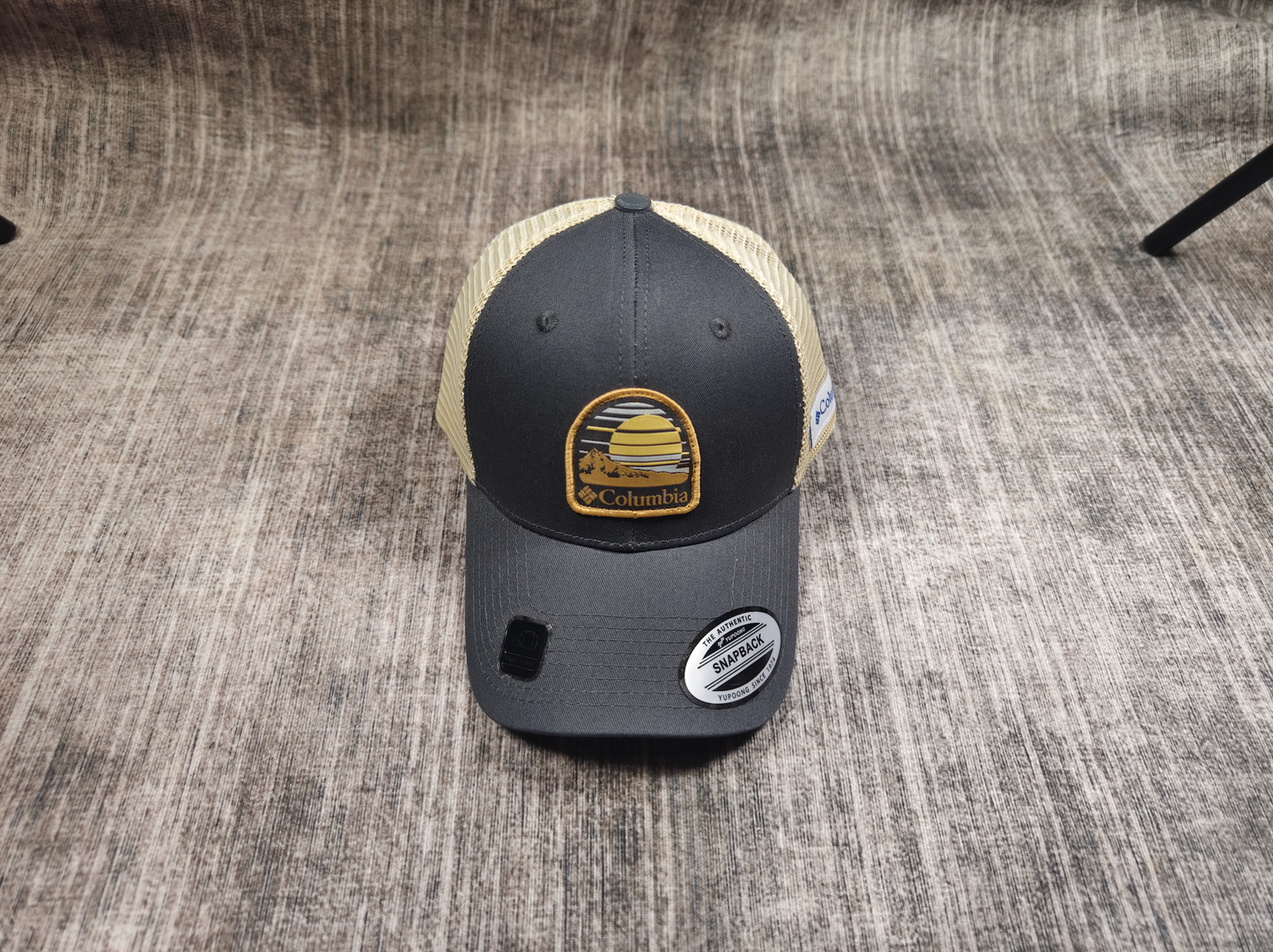 Woven Label Mesh Cap