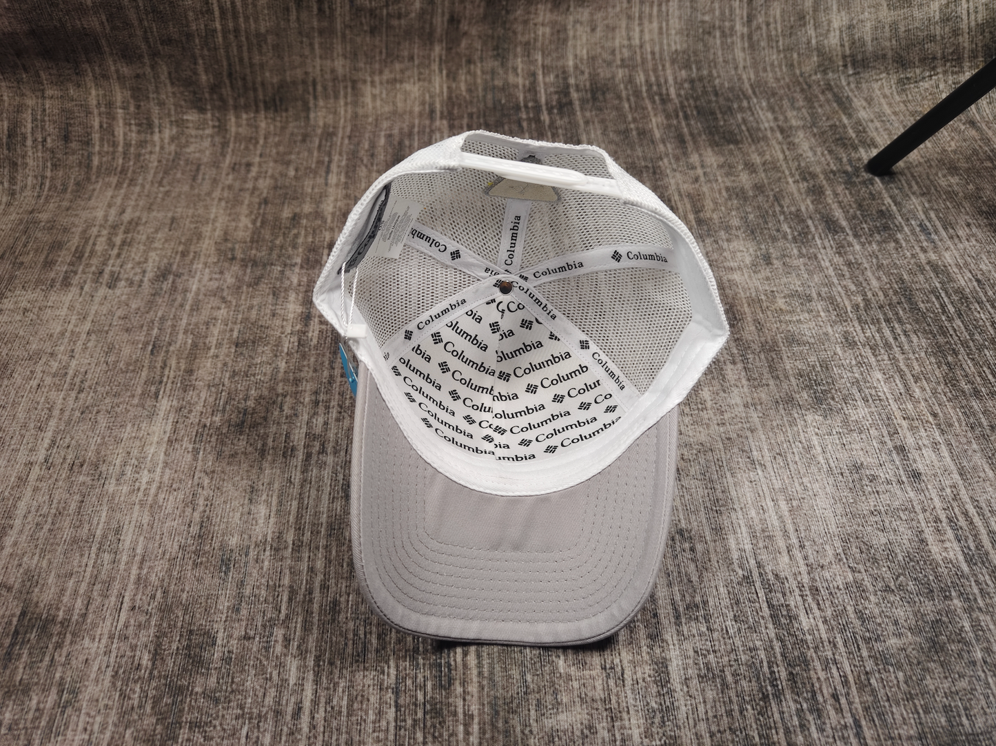 High-frequency Three-dimensional Mesh Cap