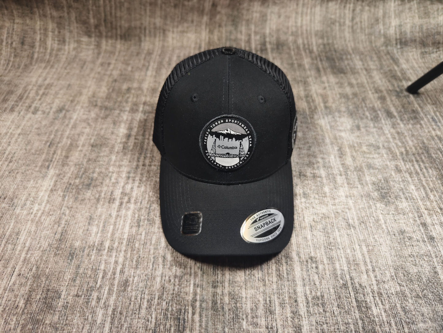 Woven Label Mesh Cap