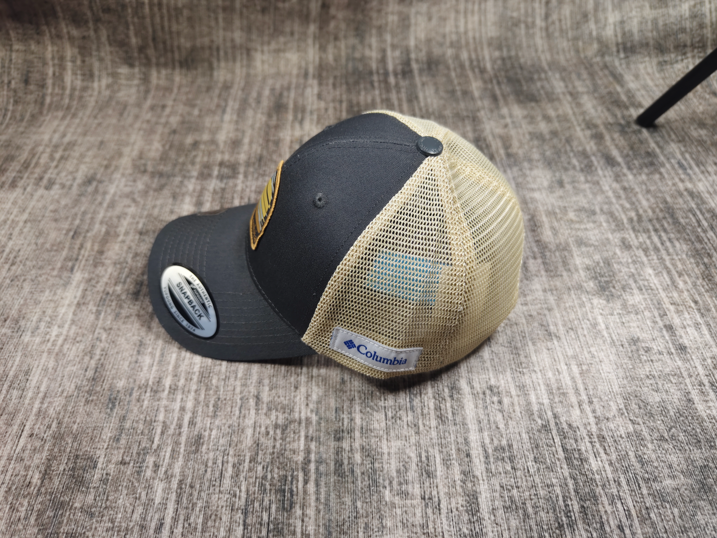 Woven Label Mesh Cap
